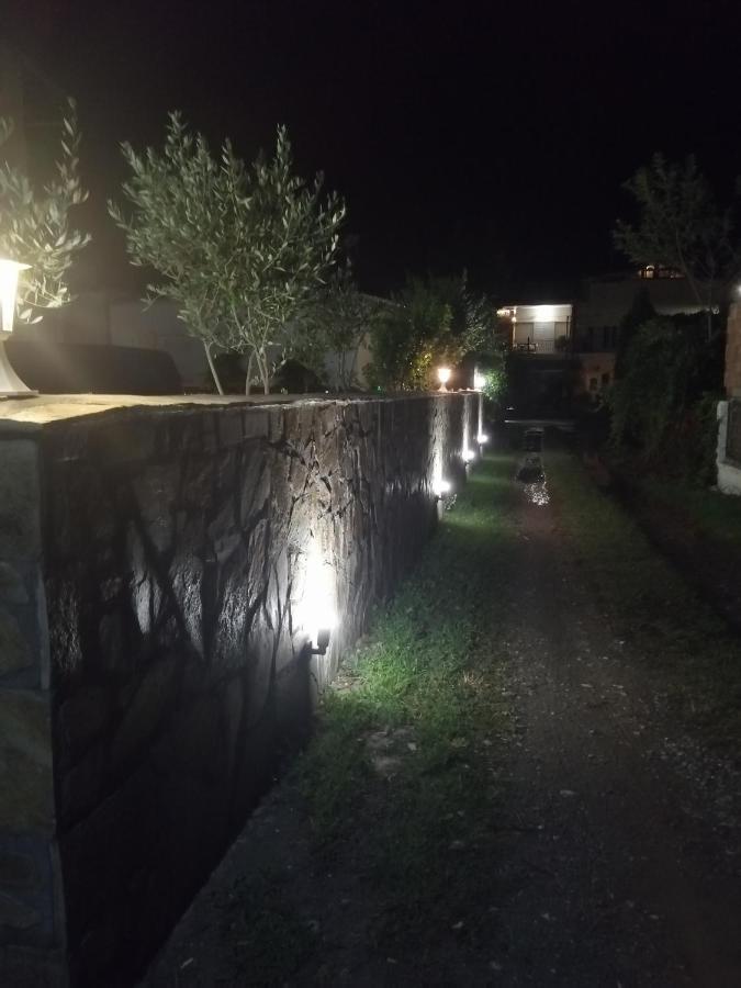 Ο Ακλόνητος Aparthotel Néa Meságkala Buitenkant foto
