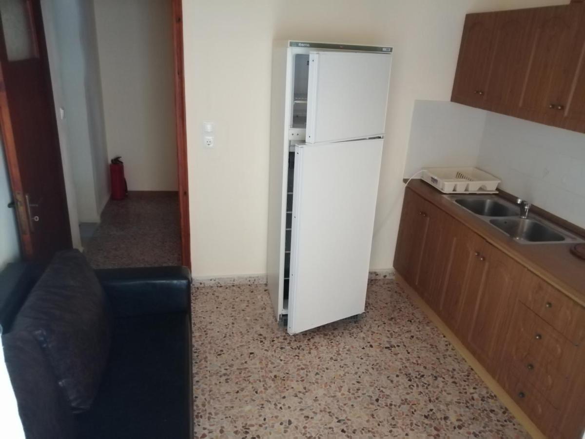 Ο Ακλόνητος Aparthotel Néa Meságkala Buitenkant foto