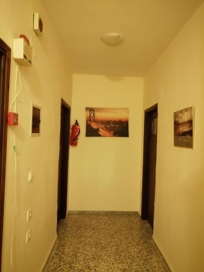 Ο Ακλόνητος Aparthotel Néa Meságkala Buitenkant foto